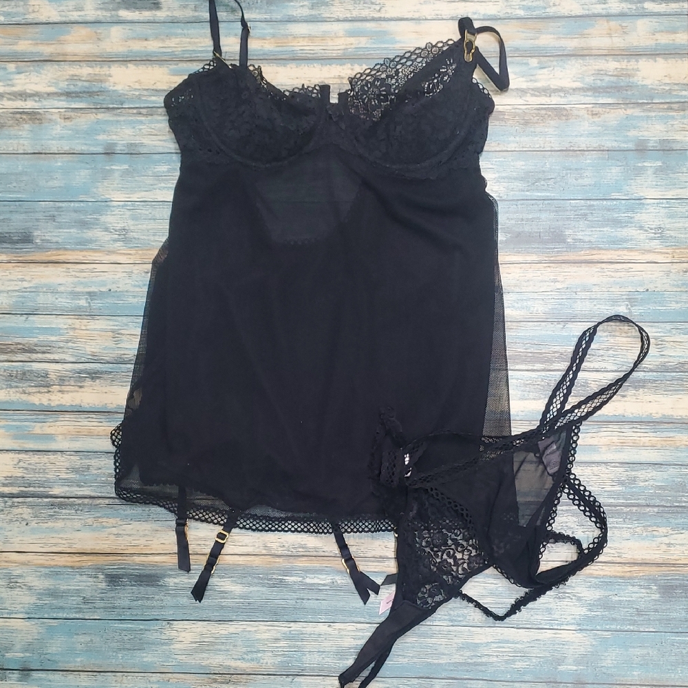 Victoria's Secret Black Lace Chemise Set